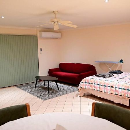 Spacious Studio In Alicesprings Queenbed+Ksairbed Alice Springs Luaran gambar