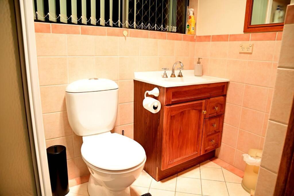 Spacious Studio In Alicesprings Queenbed+Ksairbed Alice Springs Luaran gambar