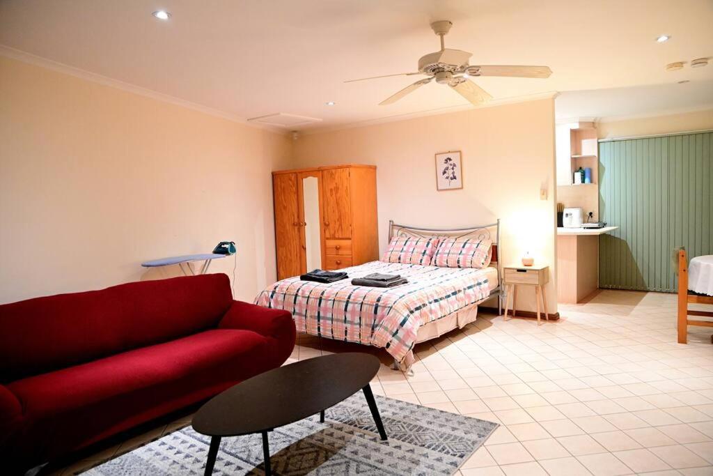 Spacious Studio In Alicesprings Queenbed+Ksairbed Alice Springs Luaran gambar