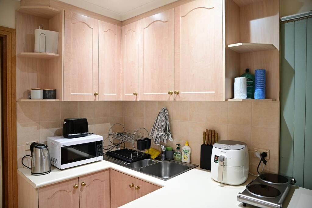 Spacious Studio In Alicesprings Queenbed+Ksairbed Alice Springs Luaran gambar